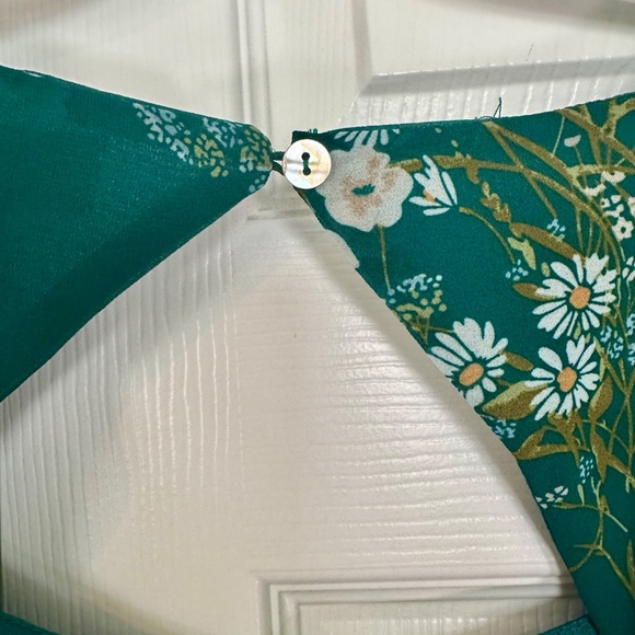 Rihoas Green Floral Dress Women's Medium Open Back Square Neck - Picture 11 of 11